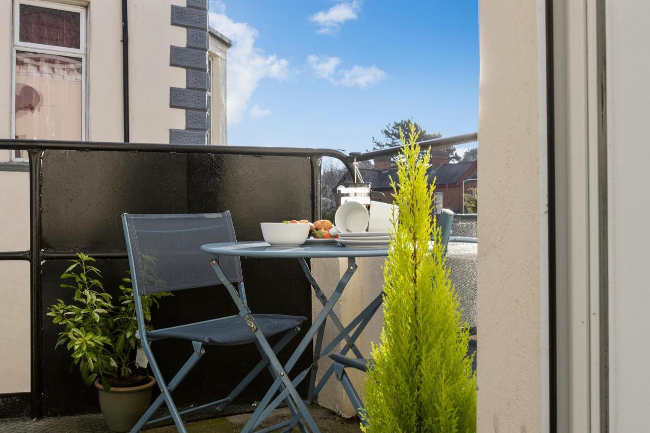 Cyprus View Apartment 2 เบลฟาสต์ ภายนอก รูปภาพ